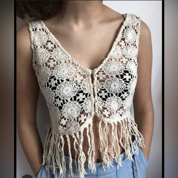 Shyanne Tops - SHYANNE Crochet Fringe Cream Top